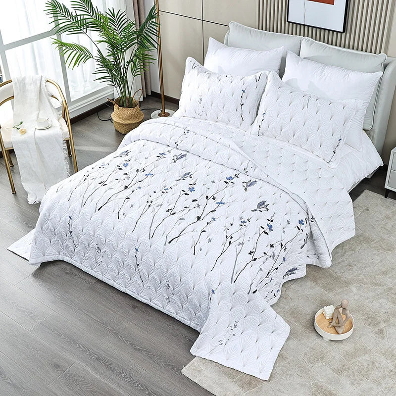 3Piece Cotton Quilt Set Bedspread.   Quilted Pillowcases
