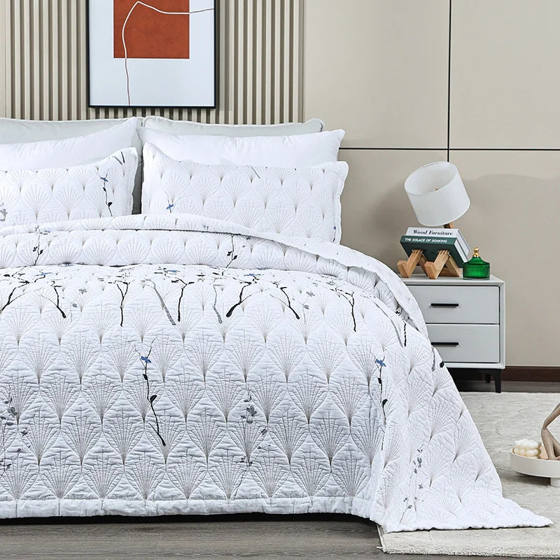 3Piece Cotton Quilt Set Bedspread.   Quilted Pillowcases